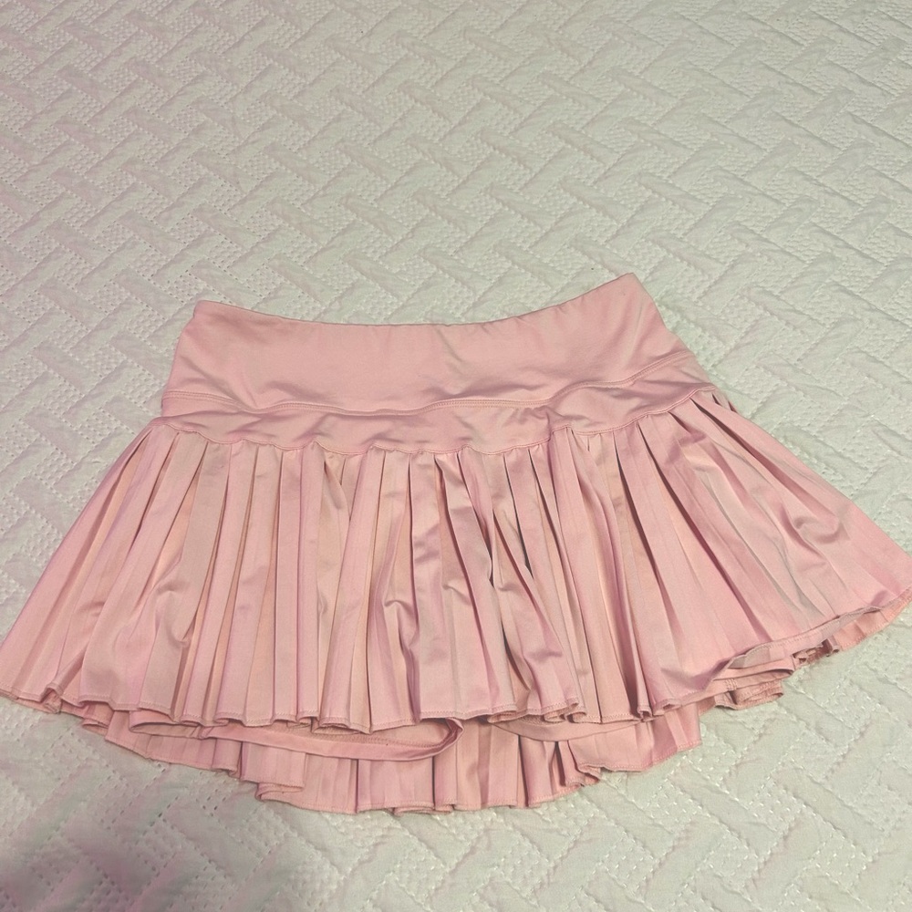 Gold Hinge baby pink skirt !